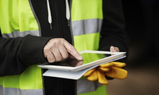 construction working using a tablet